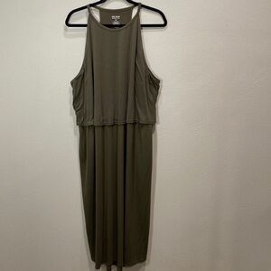 Tek Gear on‎ the go active dress midi